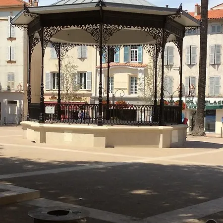 Rue Sade فندق مبيت وإفطار 2*