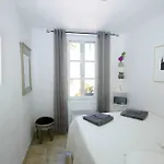 Rue Sade Couette-café