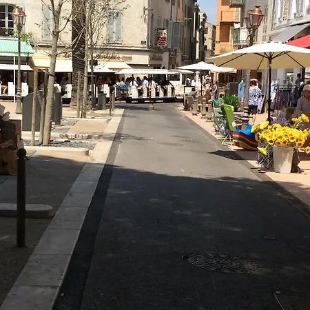 Rue Sade Antibes