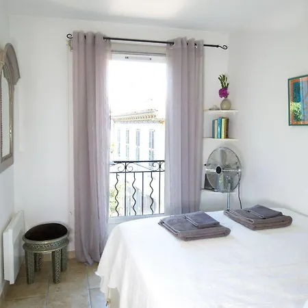 Bed & Breakfast Rue Sade Antibes