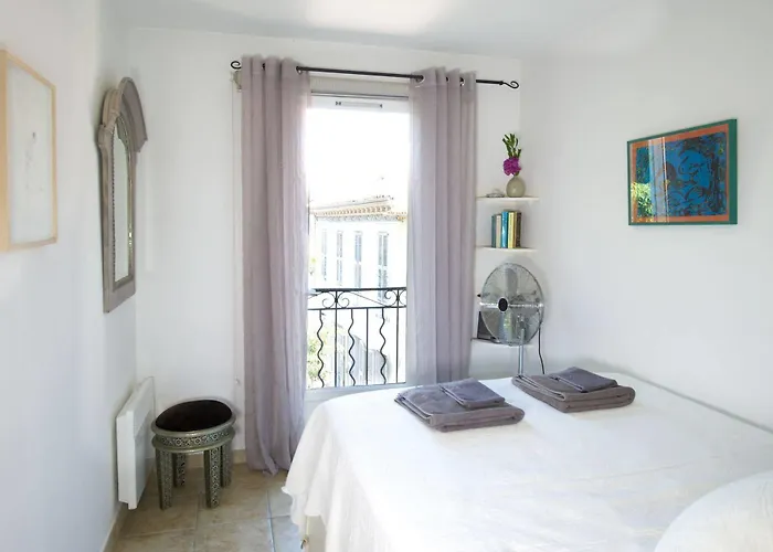 Bed & Breakfast Rue Sade Antibes