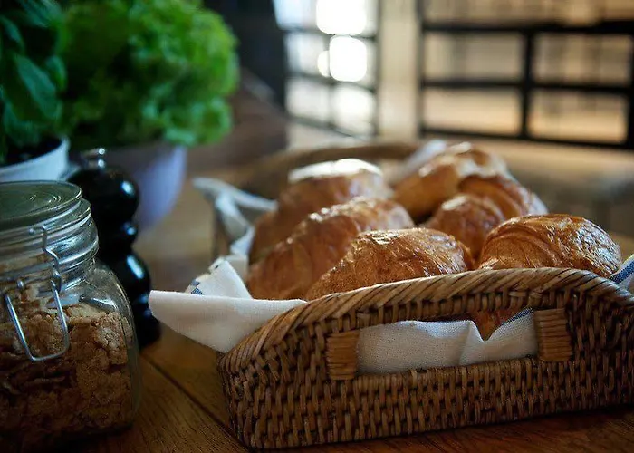 Couette-café Rue Sade Antibes